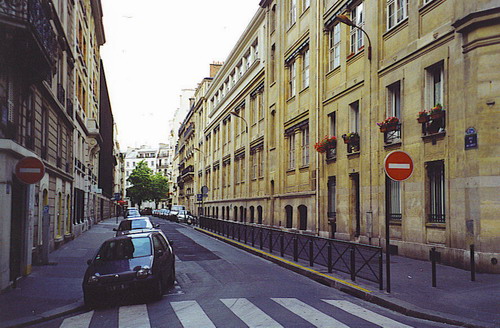 Paris - Rue de Bucarest - Vue generale